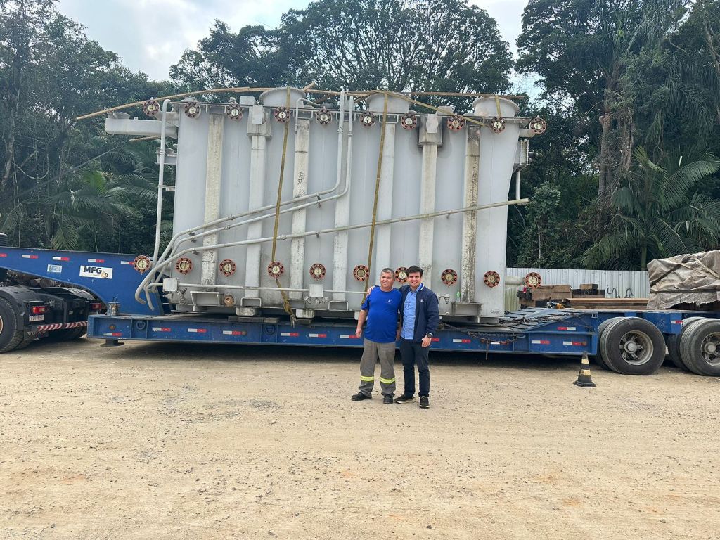 Operação com equipamento de grande porte (projeto JJE)